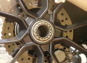 私たちは単なるオイル交換トーランスやオイル交換レドンドビーチやブレーキサービス以上のものです。私たちは他の多くの善良な人々と出会う善良な人々です 