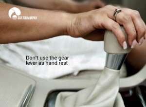 マニュアル車を使用している場合に絶対にすべきでない10のこと 