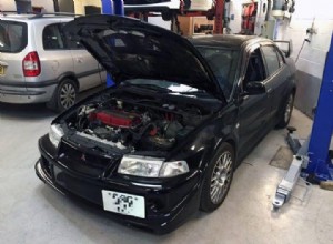 最も一般的なエンジン振動の原因 