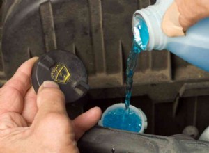 Windshield Washer Fluid vs. Water –どちらが効果的か