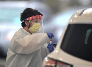 あなたの車の中でコロナウイルスを殺すための最良の方法 