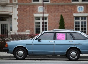 盗難車を誤って購入した場合はどうなりますか？ 