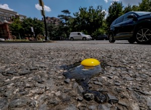 近所の子供たちはこのハロウィーンにあなたの車をエッグしましたか？これがそれをきれいにする方法です 