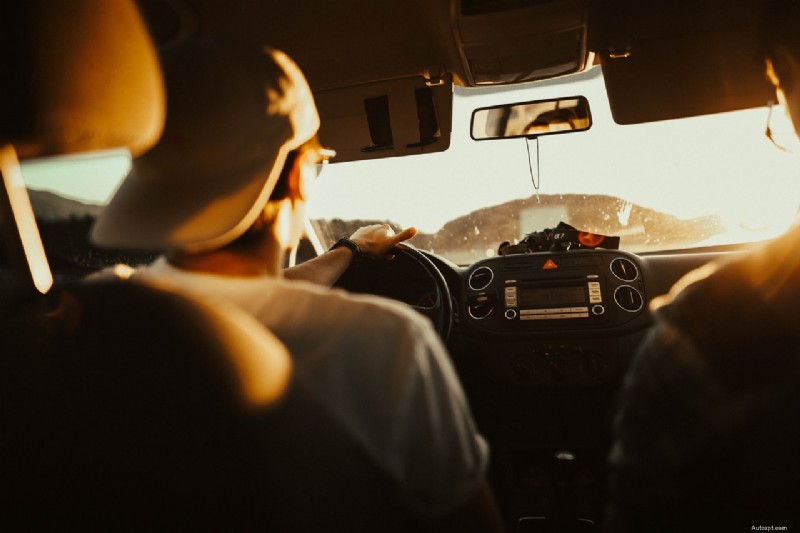車のエアコンが効かなくなったときの 3 つの重要なチェック 
