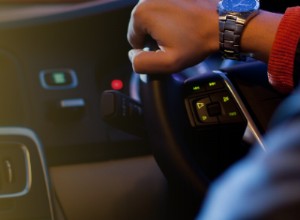 Uber vs Ola vs DiDi vs タクシー:最適な乗車オプションの選択 