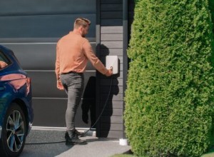 心理的なつながり:汚れのない車が汚れのない家を反映する理由 