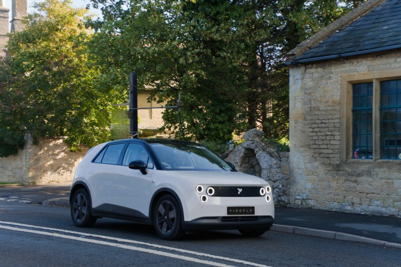 NIO の Firefly が RHD の生産を開始し、世界的な展開を拡大 