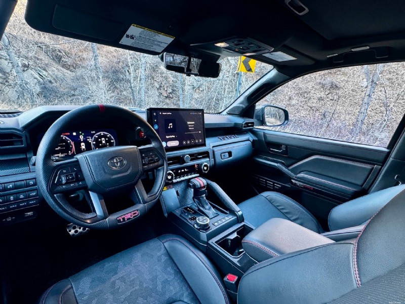 2026 トヨタ タコマ TRD がトレイルハンターを上回る理由:5 つの主な利点 