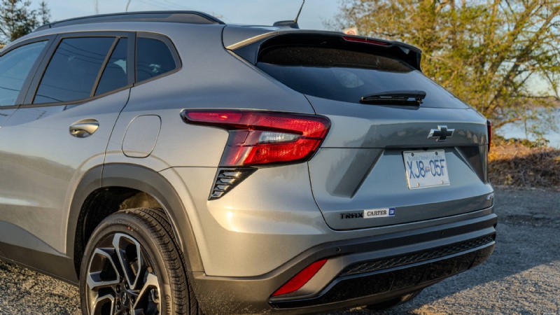 2026 Chevrolet Trax レビュー:都会のドライバー向けのスマートで手頃な価格の小型 SUV 