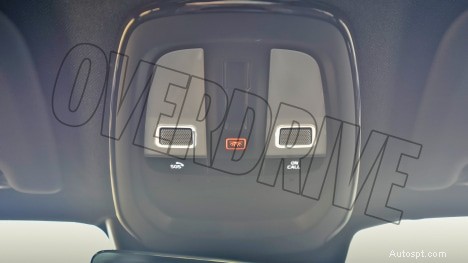 2022 Volvo XC40 Recharge 標準インテリア – プレミアムなデザインと機能 