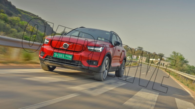 2022 Volvo XC40 Recharge Standard – 外観概要 