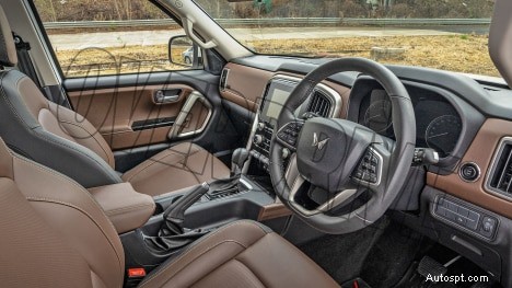 マヒンドラ スコーピオ N 2022 Z8L ガソリン MT:6 スピード、6 シーター インテリア – フルスペックとハイライト 