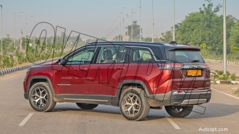 Jeep Meridian 2022 Limited のエクステリアをご覧ください – プレミアムなデザインと堅牢なパフォーマンス 