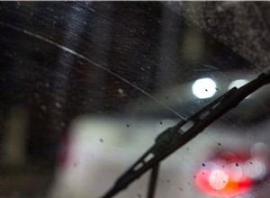 フロントガラスの主な問題と安全な運転のための実証済みの解決策 