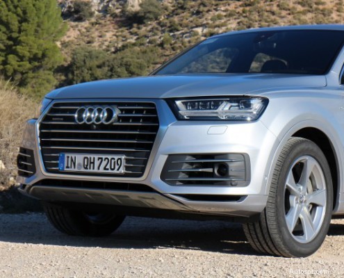 Audi Q7 e‑tron 3.0 TDI:高級ディーゼル プラグイン ハイブリッド SUV の First-Drive レビュー 