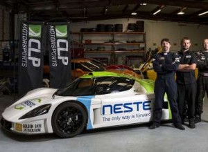 カスタム スポーツ カーでクロスカントリー旅行:1 タンク ディーゼル チャレンジ 