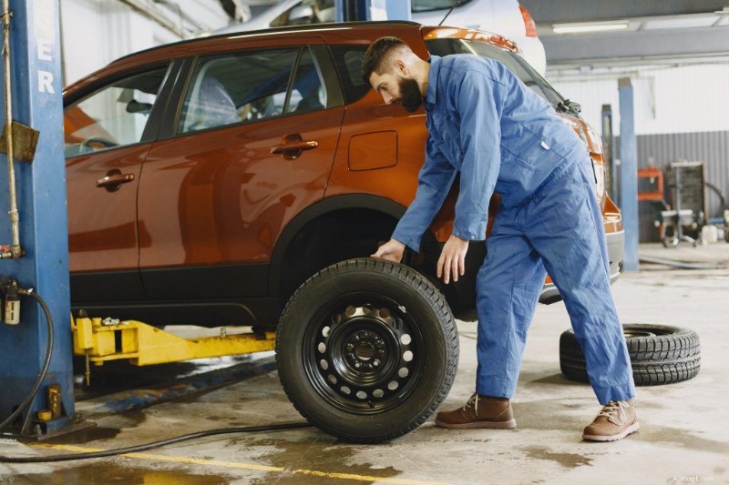 ブレーキとローターのトップケア:C&S Auto Repair からのプロのヒント 