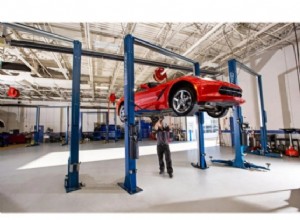 自動車用リフトの究極ガイド:種類、機能、信頼できるブランド 
