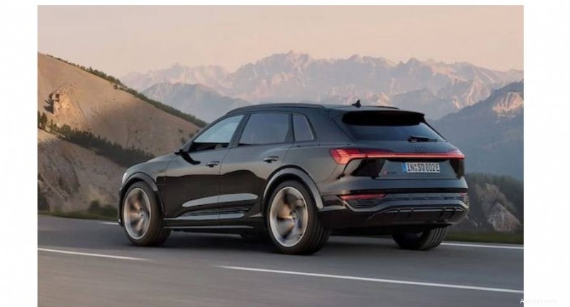 Audi SQ8 e‑tron SUV – 完全な英国電気自動車購入ガイド 