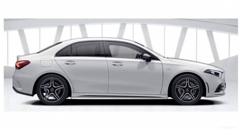 Mercedes-Benz A250e Plug‑In Hybrid:英国購入ガイド – 機能、価格、パフォーマンス 