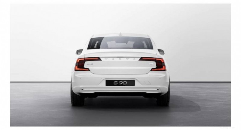 Volvo S90 Recharge Plug‑In Hybrid:プレミアム電気サルーンの英国オーナーズガイド 