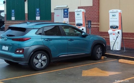オーストラリアのアクセシブルな EV 充電への取り組み:規格はいつ施行されるのでしょうか? 