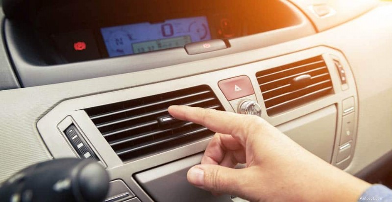 車の AC 圧力スイッチが故障した場合の危険信号 - 高圧または低圧の問題 