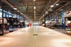 エリート オートモーティブ サービス:オットーのヨーロッパ コーチは高級スポーツカーを製造しています 