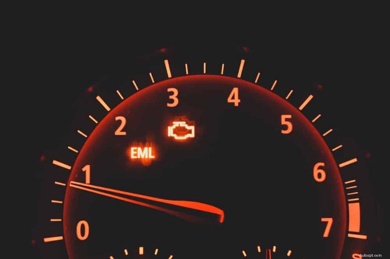 あなたの車の販売代理店が故障している7つの主要な指標 