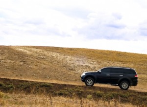 車のオーバーヒートと正常化:原因、症状、および簡単な解決策 