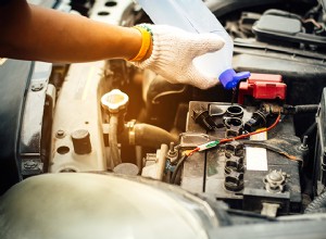 車のバッテリー交換：交換時期と故障の回避方法 
