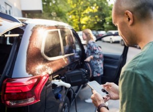 ミレニアル世代は次の車に電気自動車を選ぶ可能性が 31% 高い 