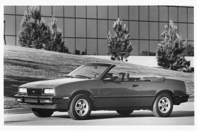 あなたが初めて運転し始めたときに最も売れた車はどれですか? 