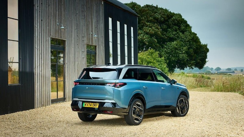 2026 年トップの 7 人乗り電気自動車:ファミリー向け EV 
