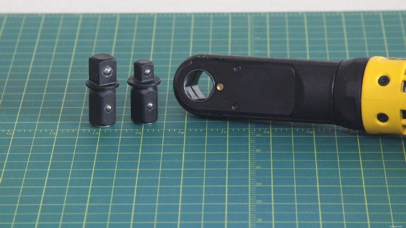 楽なトルクと効率を実現するトップコードレスラチェット 