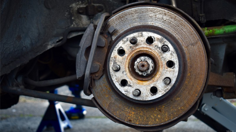 車のブレーキはどのくらい持続しますか?寿命とメンテナンスに関する専門ガイド 