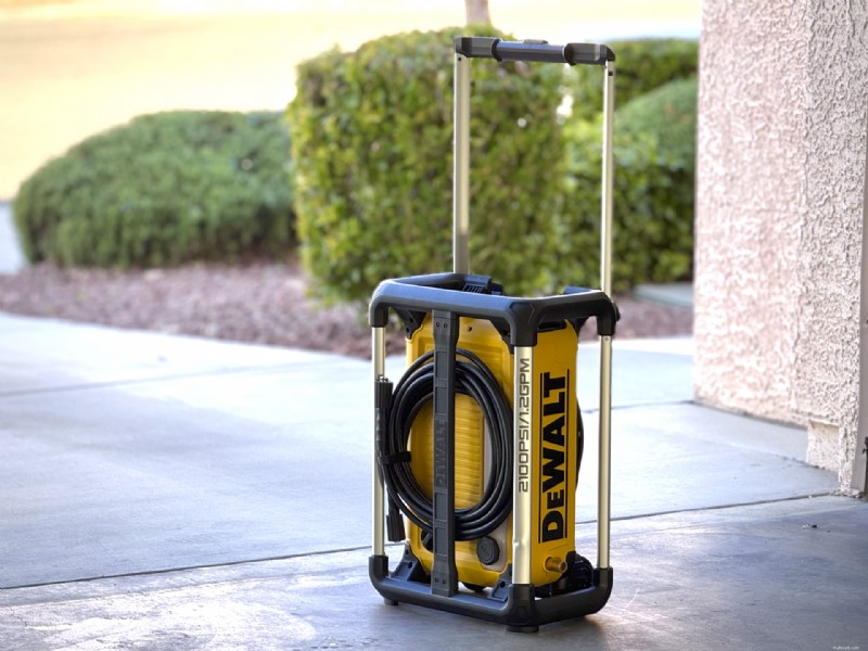 DeWalt 2100psi 電気高圧洗浄機のレビュー – パフォーマンス、信頼性、価値 