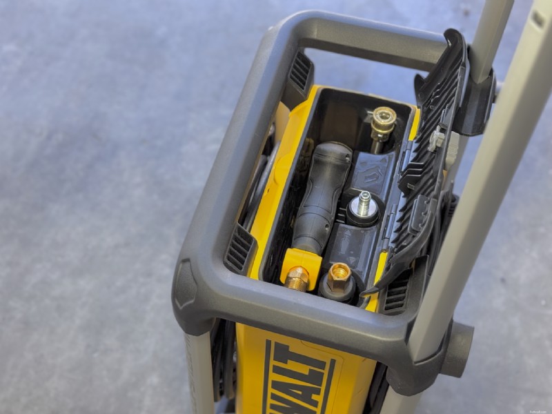 DeWalt 2100psi 電気高圧洗浄機のレビュー – パフォーマンス、信頼性、価値 