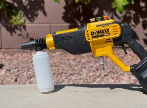 DeWalt 20V MAX コードレス パワー クリーナー レビュー:550 PSI で汚れのないクリーニングを実現 