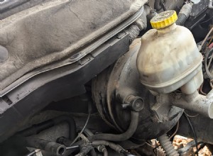 ブレーキブースターを理解する:車両のブレーキをどのように改善するか 