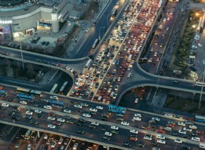 世界の自動車台数 2023:地球上には何台の自動車があるでしょうか? 