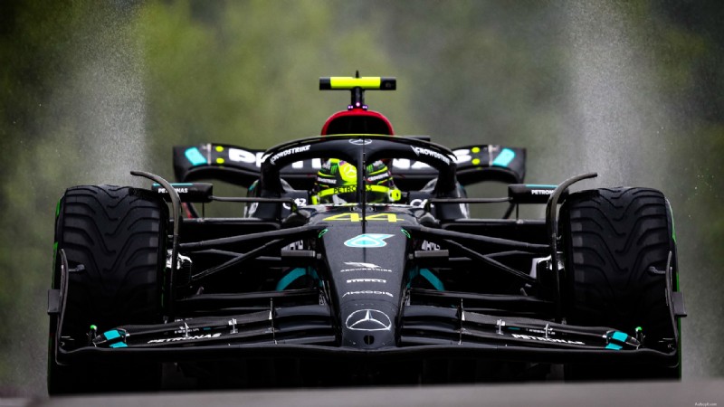F1 マシンの実際の速度:どのくらいの速さで走るのか? 