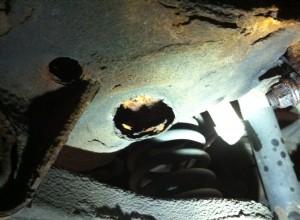 2008年ヒュンダイ・アゼラ、ペンシルベニア道路の塩害による錆び被害 – 対処法 