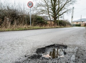 タイヤのパンクを避ける:より長く運転し続けるための実証済みのヒント 