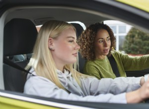 運転の再教習を検討すべきですか?包括的なガイド 