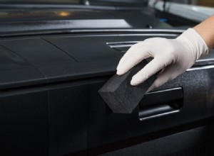 車の内装を復元する:傷を除去しトリムを保護するためのステップバイステップガイド 