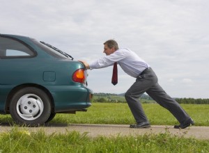 エンジンがかからない車を診断して修理するためのクイックガイド 
