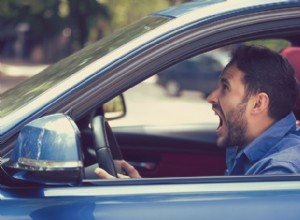 運転中にカタカタ異音?原因を見つけて今すぐ修正してください 