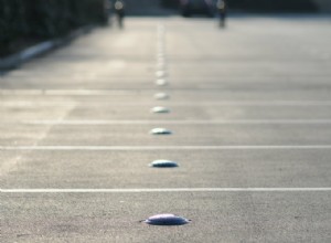 運転支援システムには追加のメンテナンスが必要ですか?車の所有者のためのガイド 